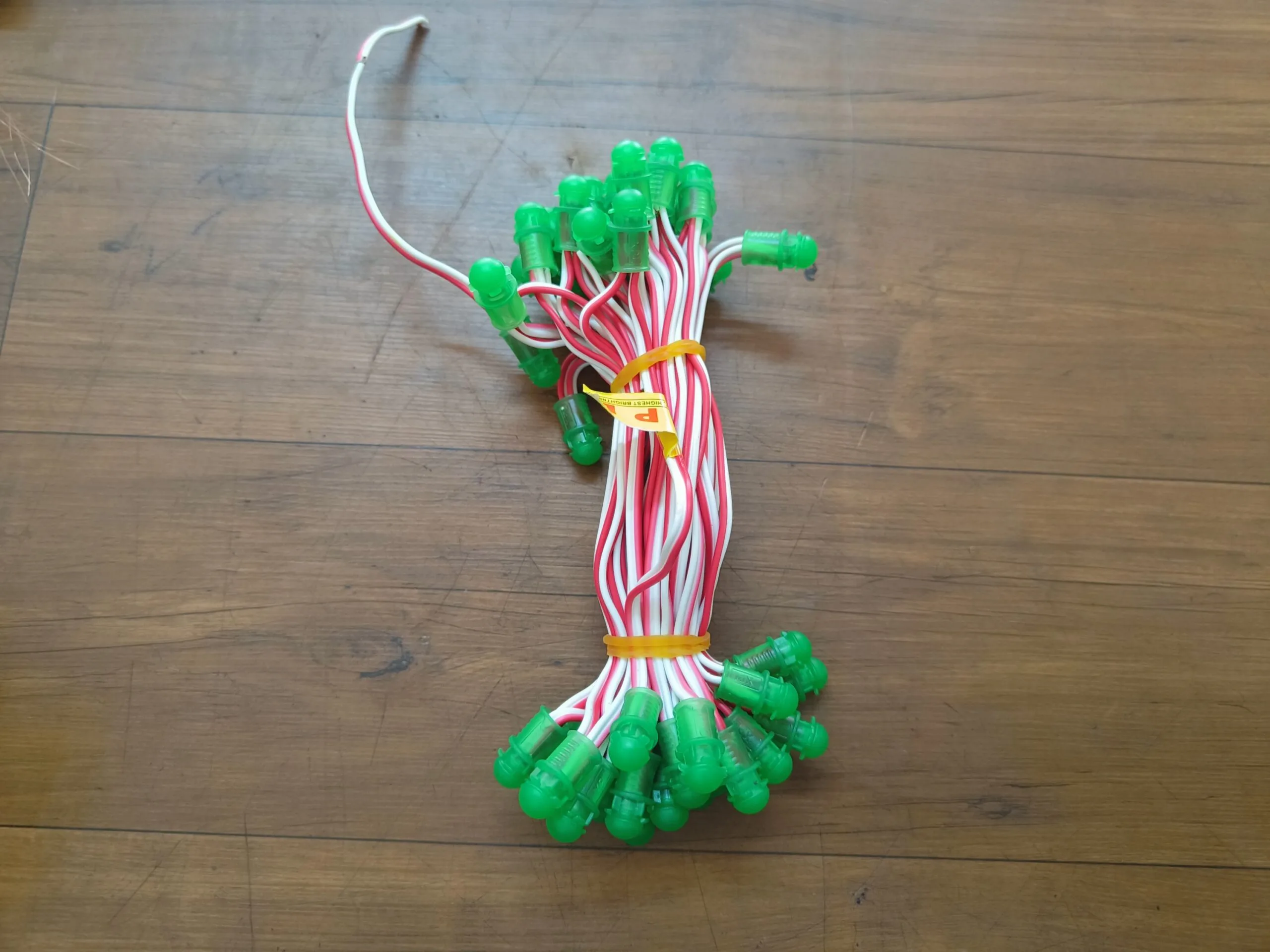 Green 5 Inch 12V pixel LED string