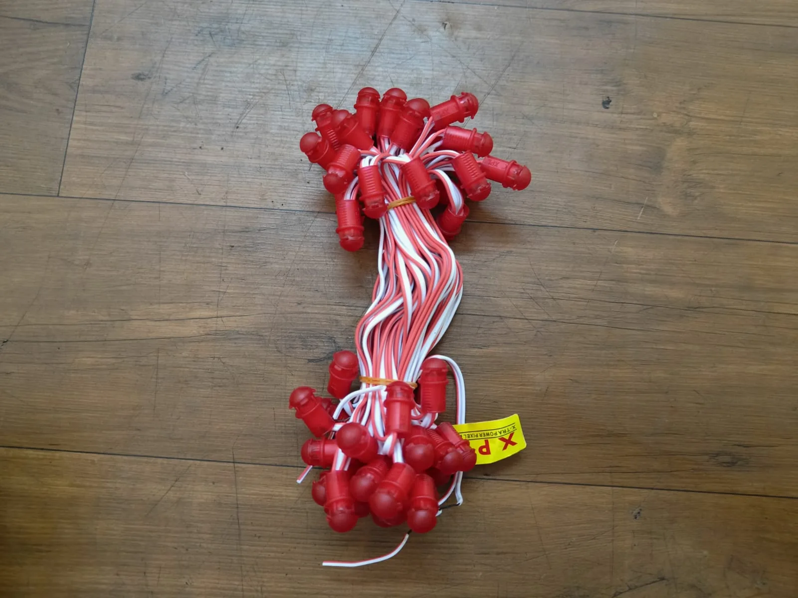 Red 5 Inch 12V pixel LED string